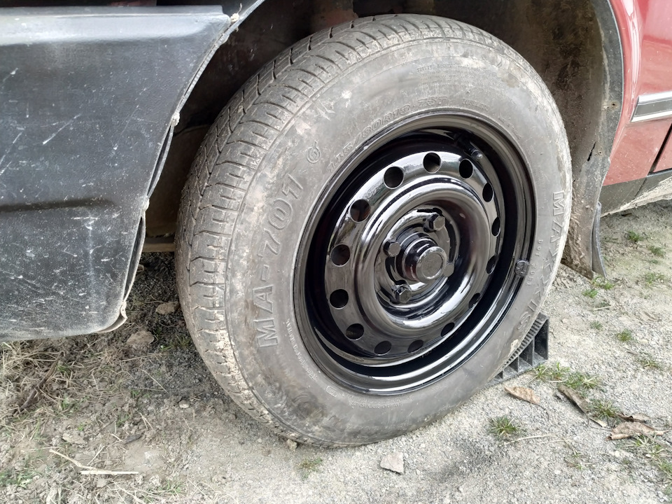 Чорний завжди в моді 1