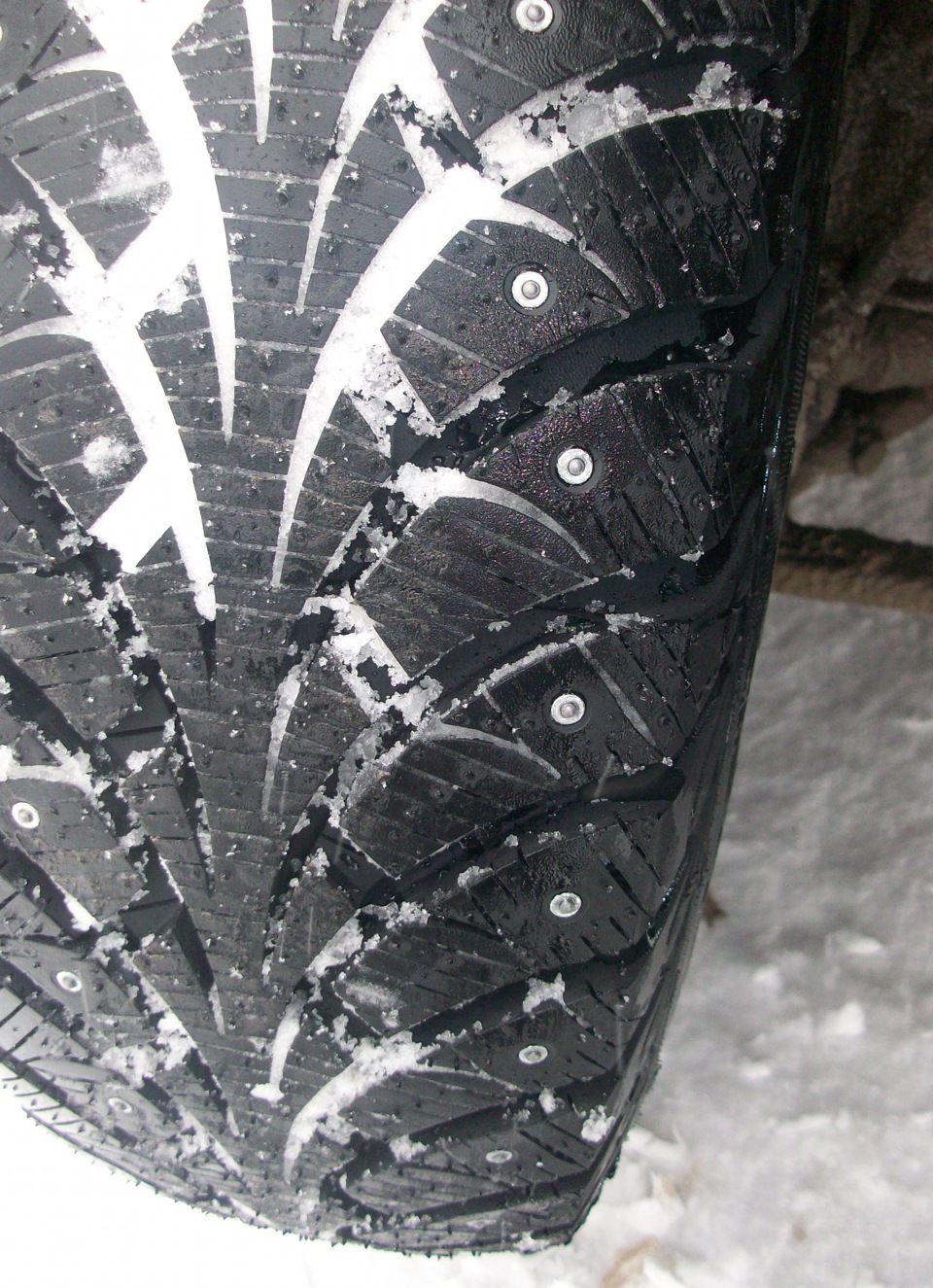 GOODYEAR ULTRA GRIP EXTREME (ШИП) 3