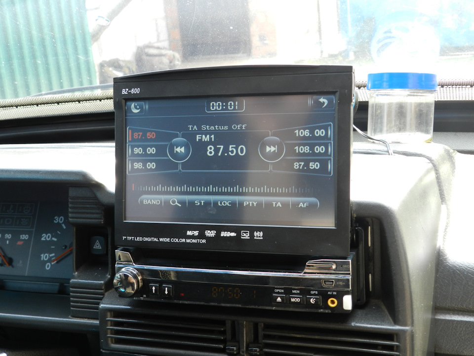 Магнітол її + і - 2