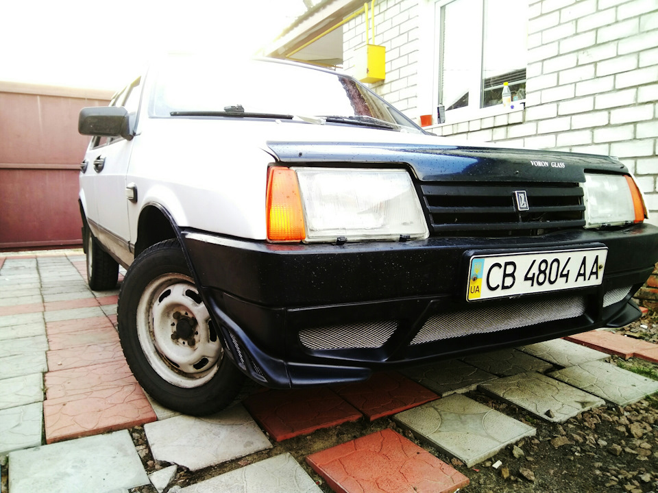 Накладка на бампер 1