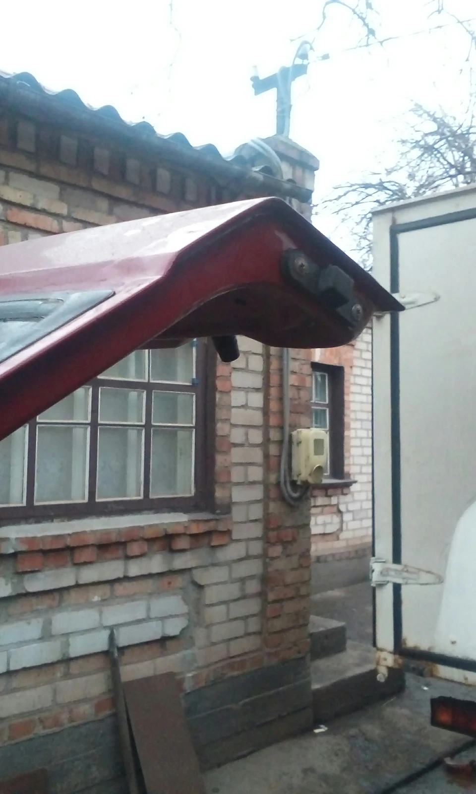 Встановлено замок від Калини, і упори Славута.