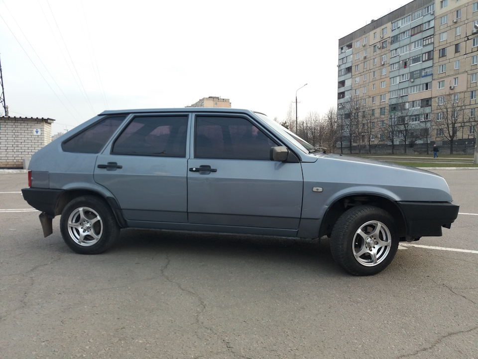 Продам 3300 $ 3