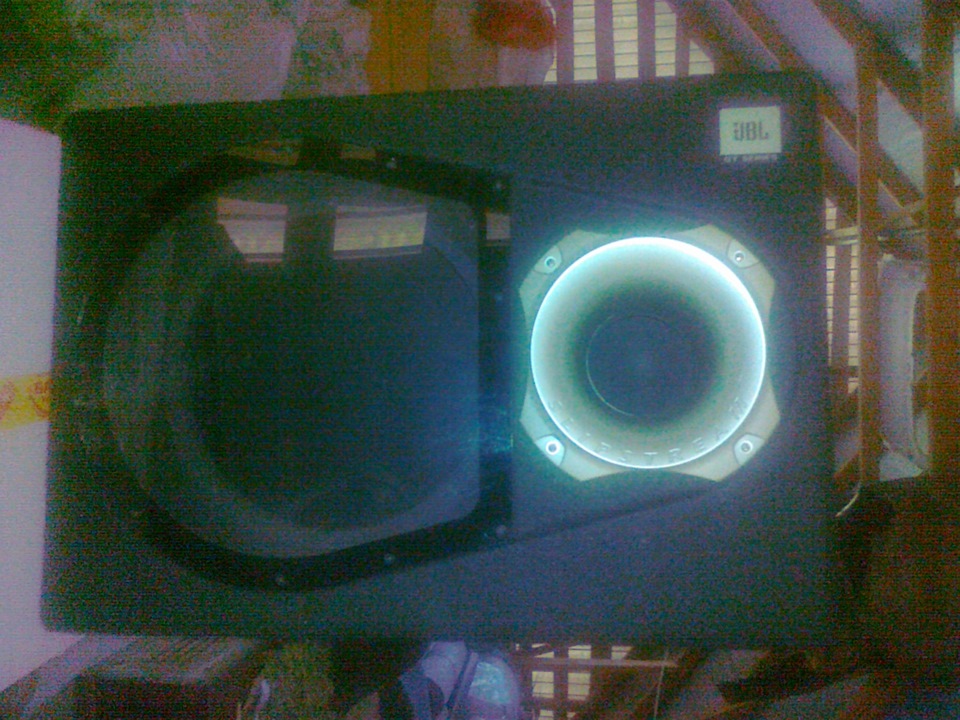 ПРОДАМ КОРПУС ДЛЯ САБВУФЕРУ JBL ( ПРОДАМ КОРОБ ПІД САБ ) JBL GT5-12 2