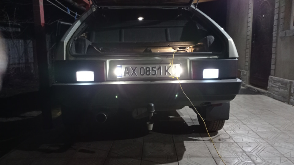 Доробка фанарів заднього ходу 4