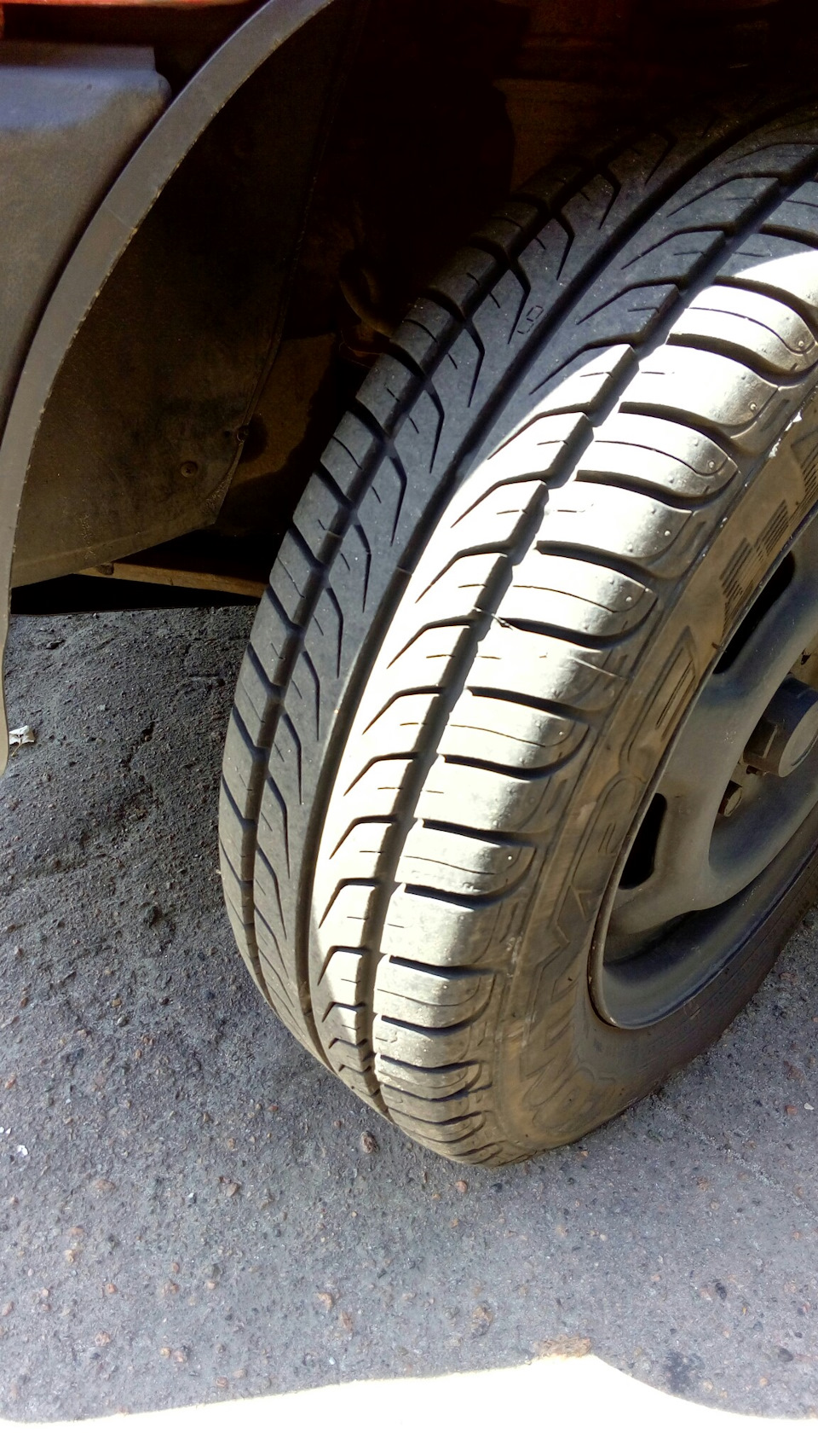 Contyre megapolis 175/70 r13 82h 1