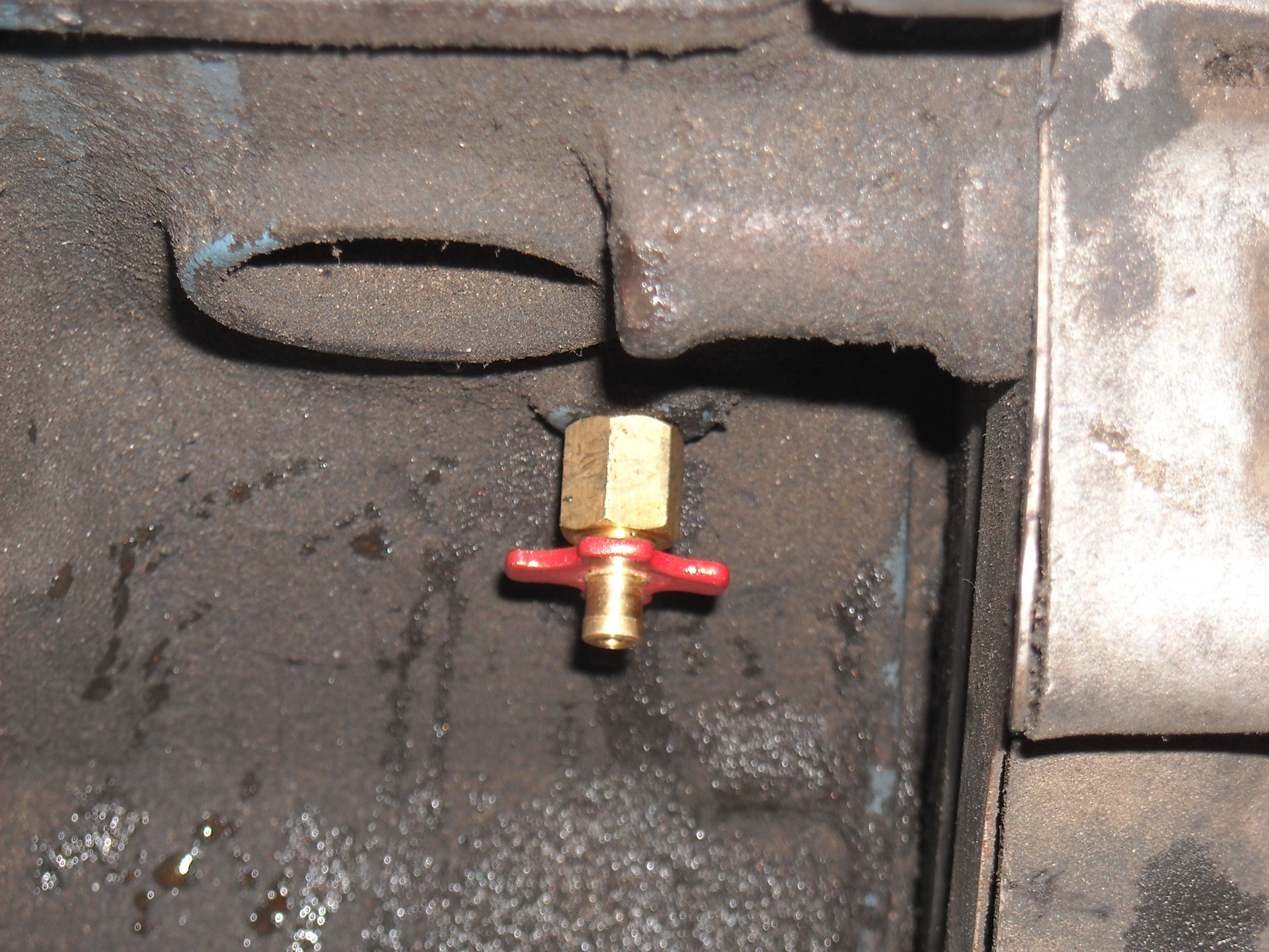 Заміна патрубків, термостата, датчика включення вентилятора! 4