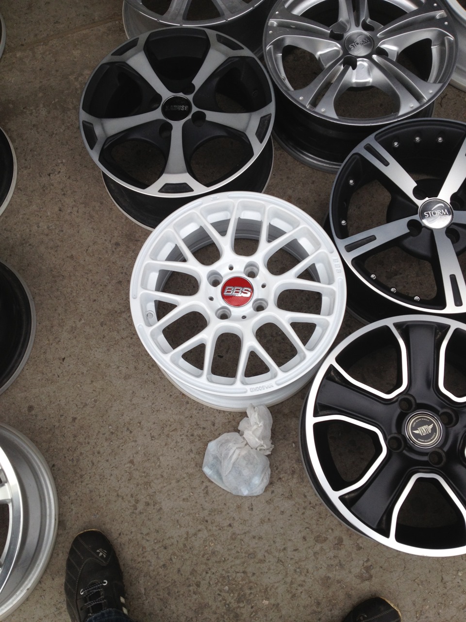 Литі диски BBS R14 3
