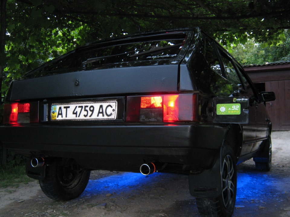 Black Taz 4