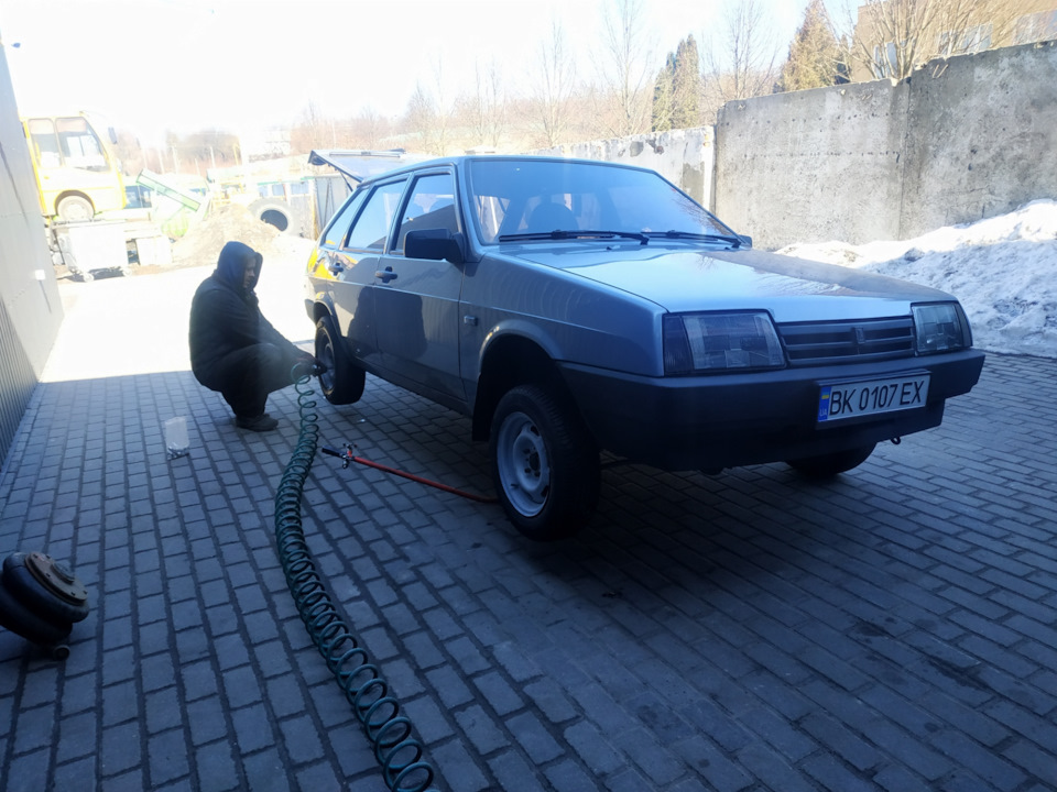 Спідлайни продані. 2