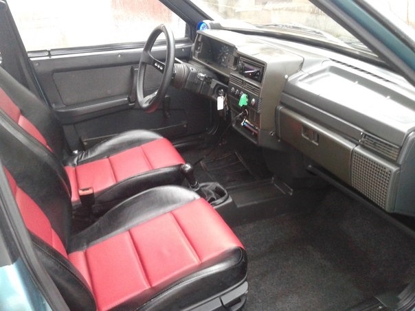 #31 BlueRest (Сидіння BMW E36) 1