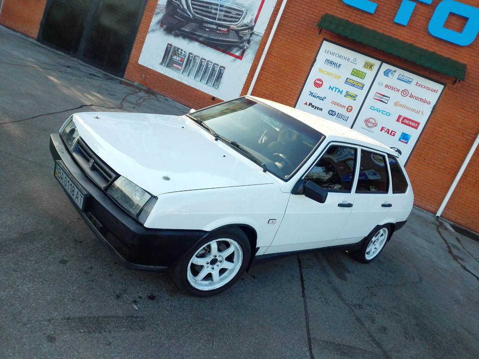 Продам 3400 $ торг 1
