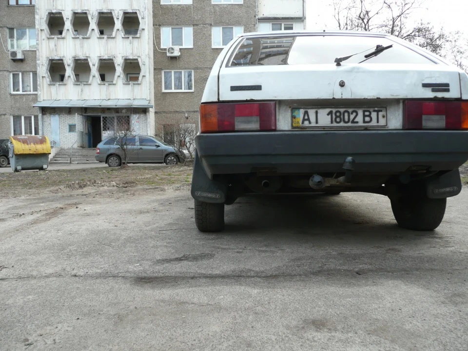Задня балка
