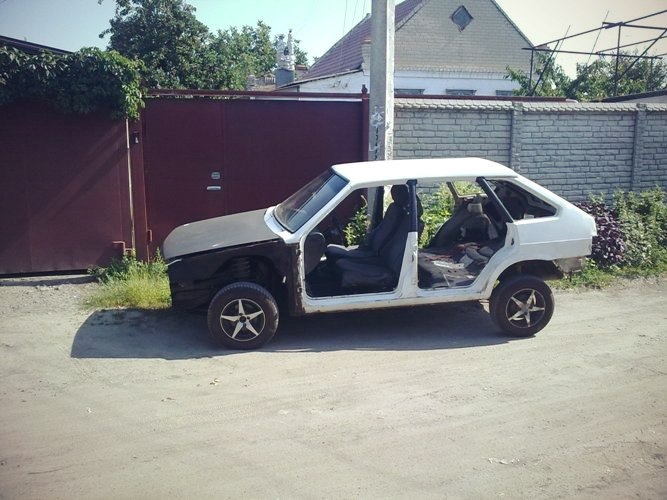 20. Він був такий... 1