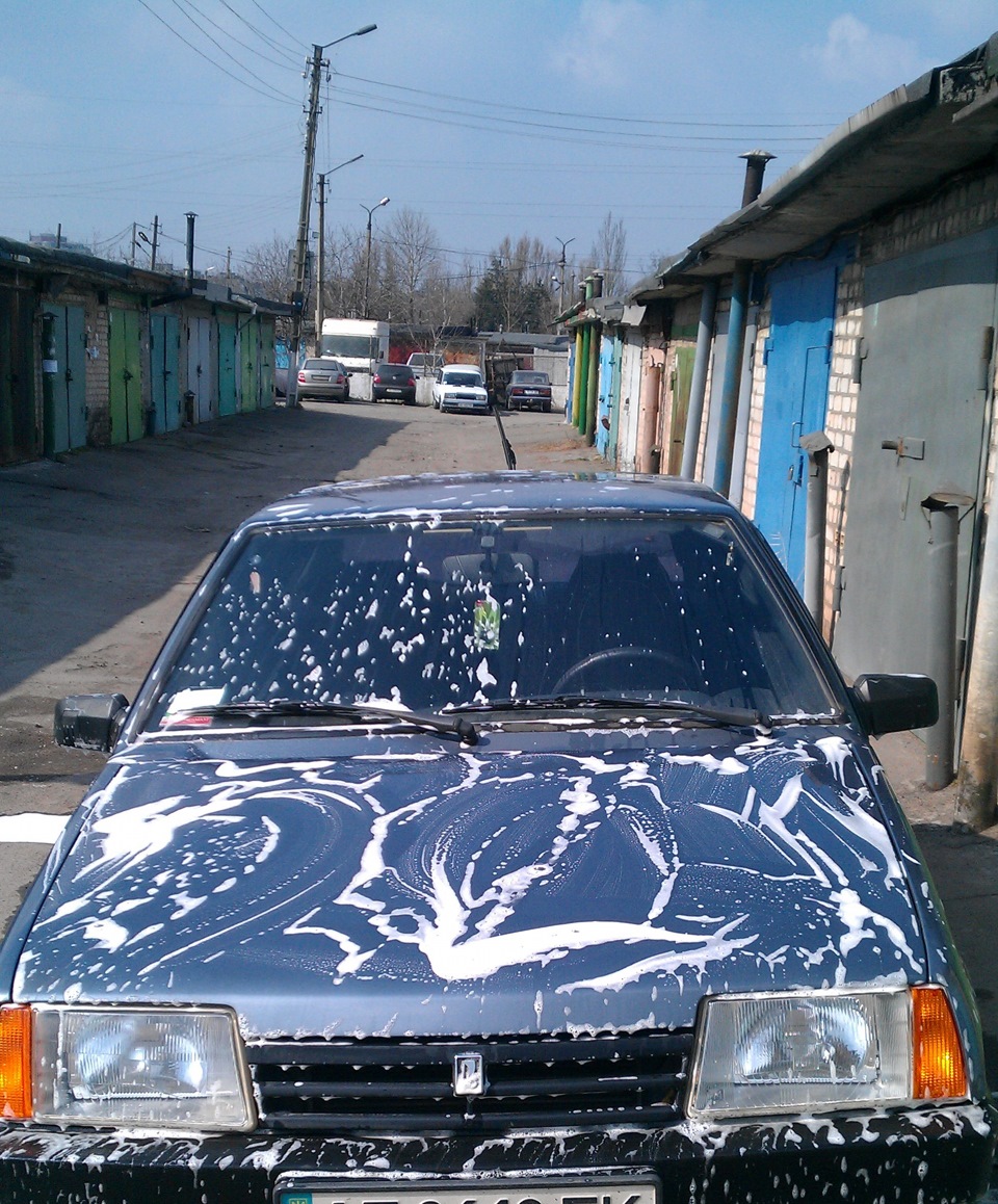 Вирішив помити автомобіль. 3