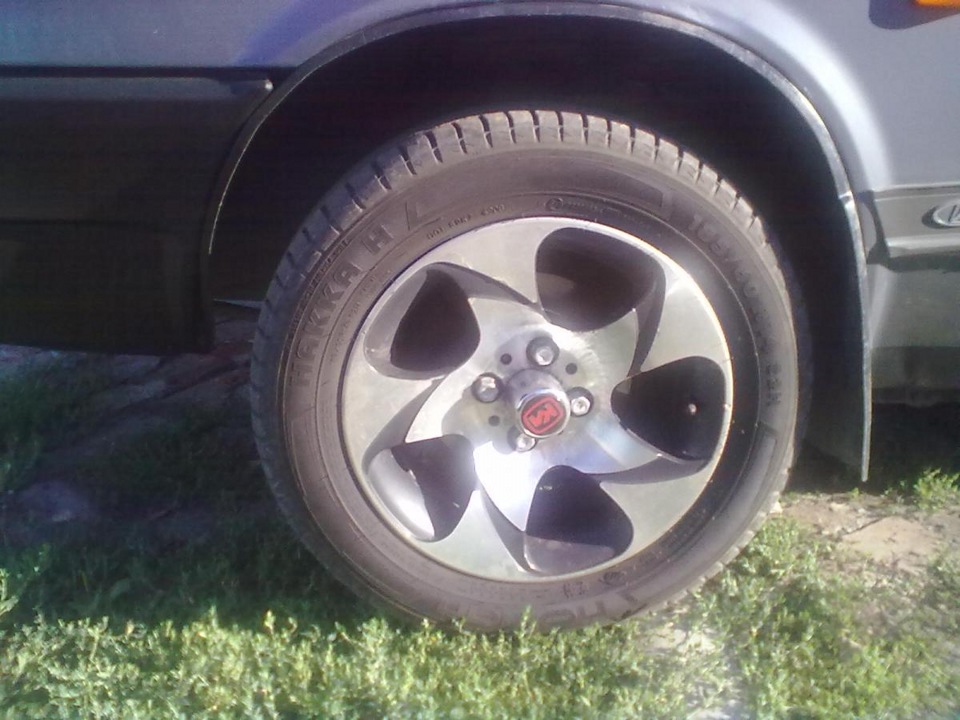 Кажуть, що це 30% краси автомобіля) 1
