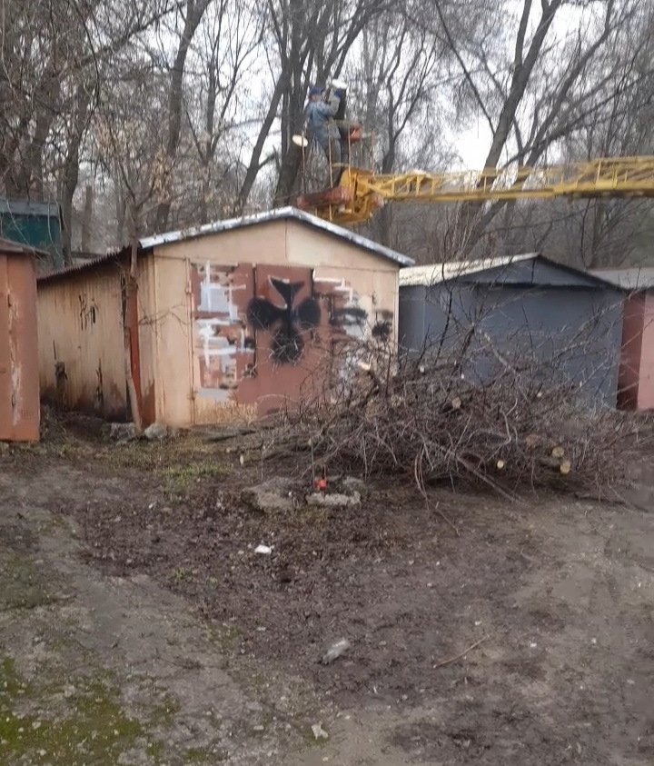 Про різне.(дерево, клапана, підшипник задньої маточини) 3
