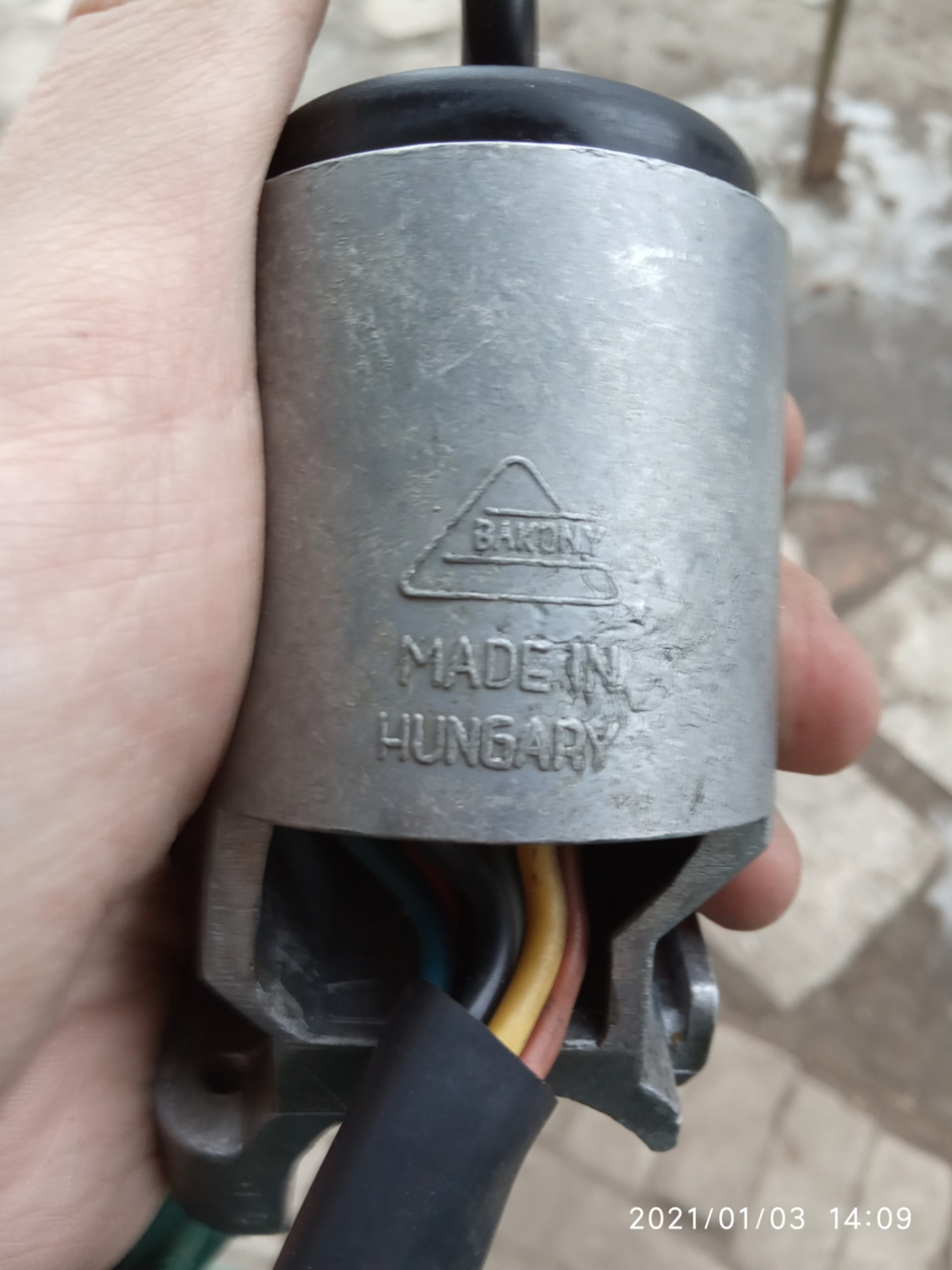 Угорець пішов на пенсію, або заміна замку запалювання. 4