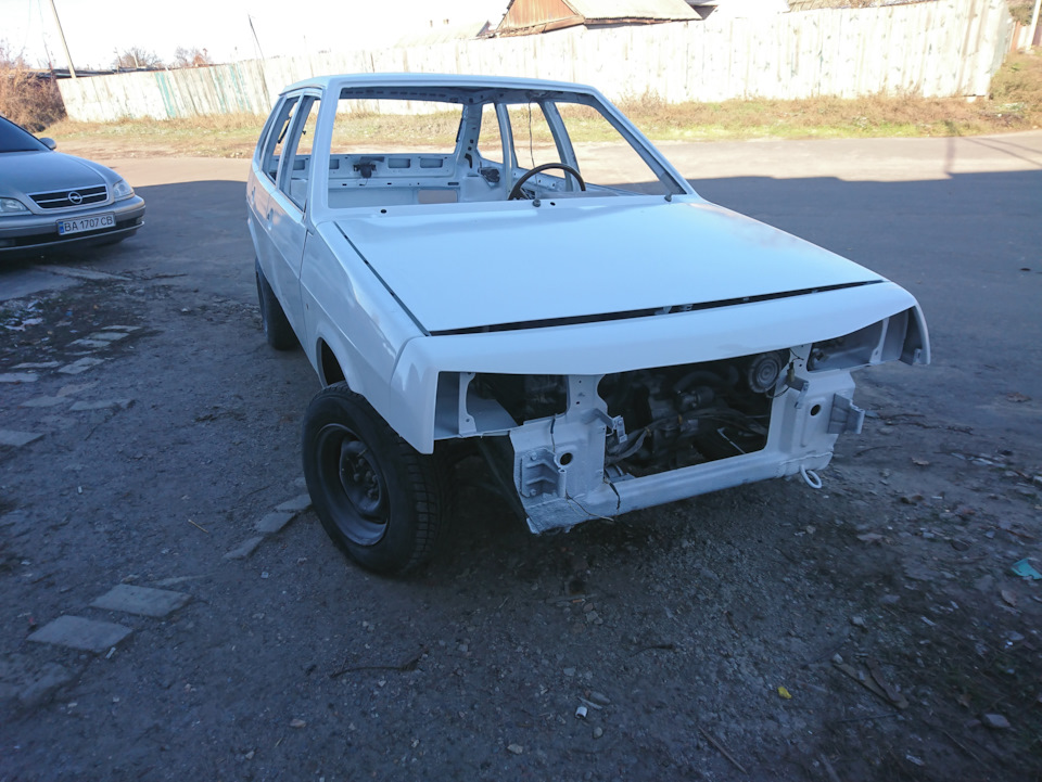 Довгоочікуваний білий перламутр від Toyota 3