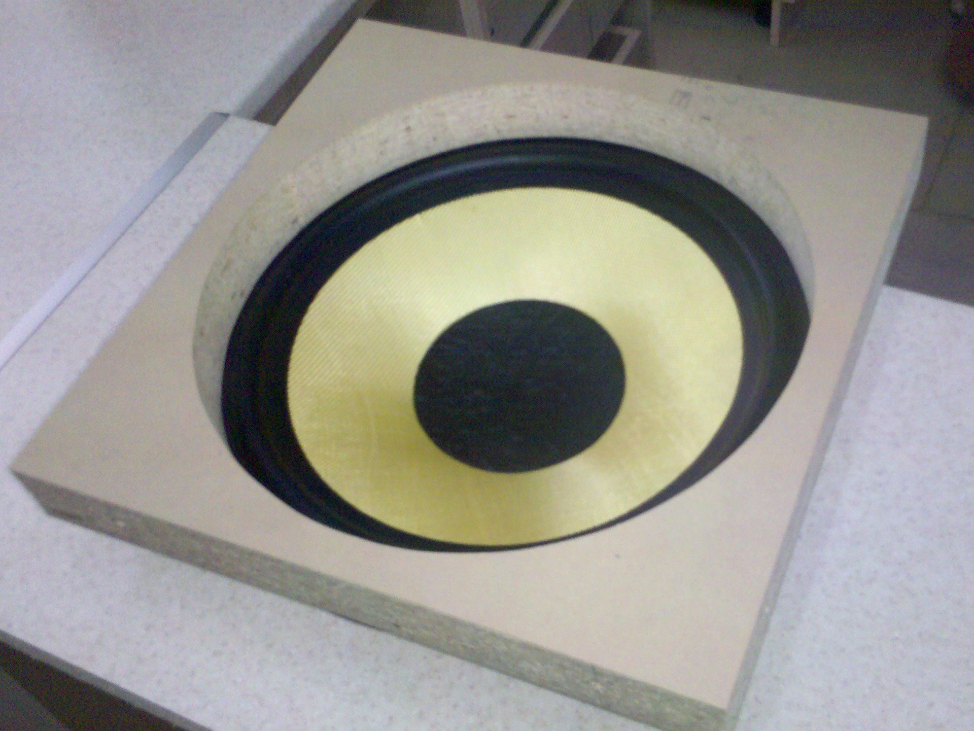 Subwoofer bandpass 6-th order 1