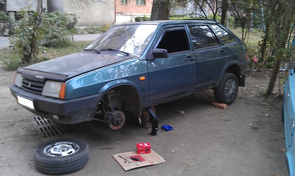 Передні гальмівні колодки 3