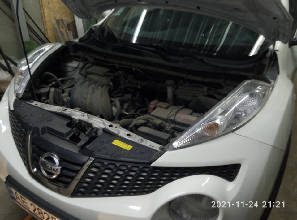 Заміна мастила nissan juke 2012 3