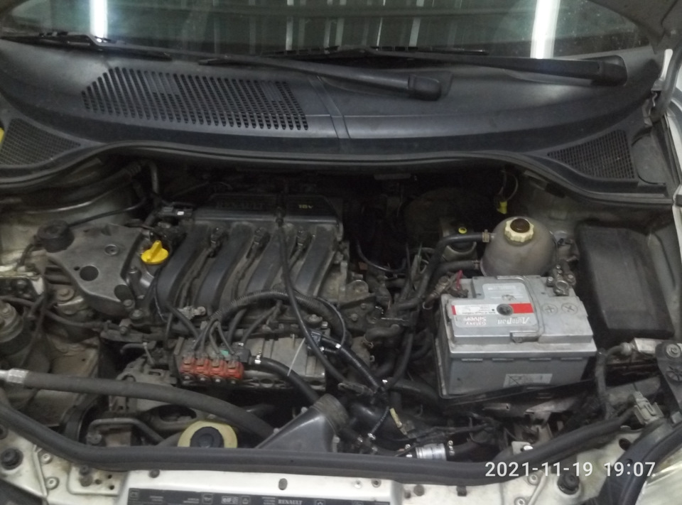 Заміна зчеплення Renault rx4 2002р 1