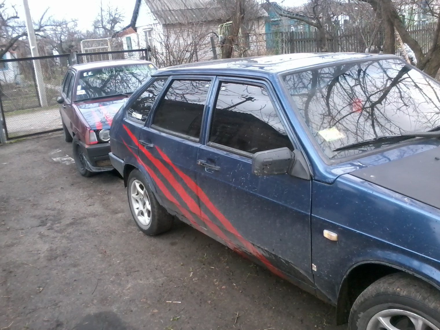 я кругом тонований, значить се в ажурі)))) 4