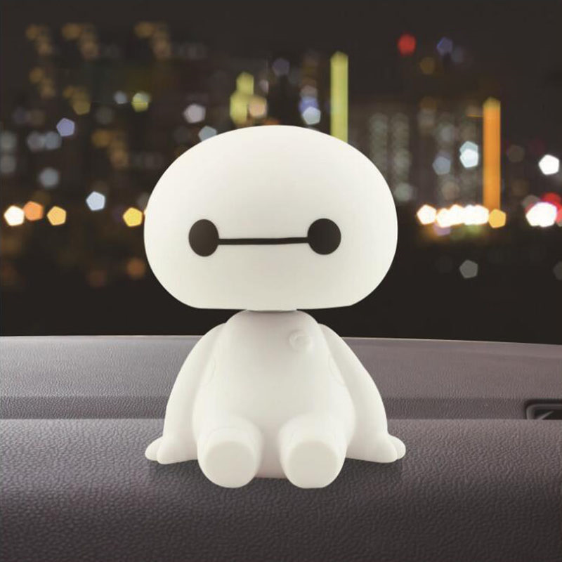 Робот попутник Baymax для мого авто :) 1