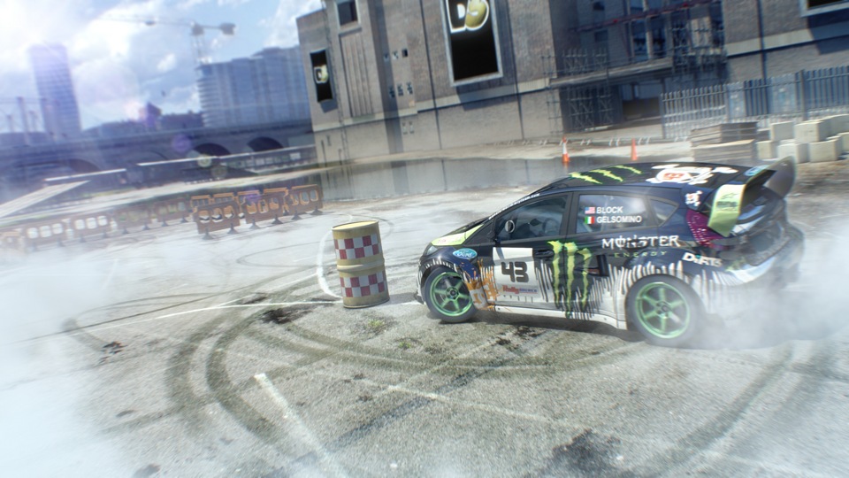 Девайс для комп'ютера у вигляді керма і педалей+DIRT3 3