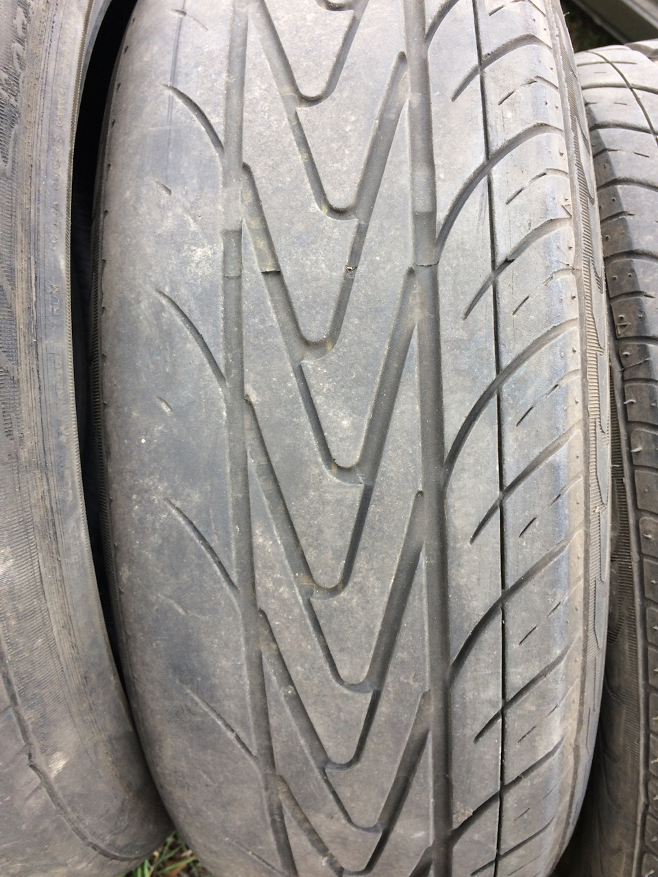 Продам гуму R15 165/50 3
