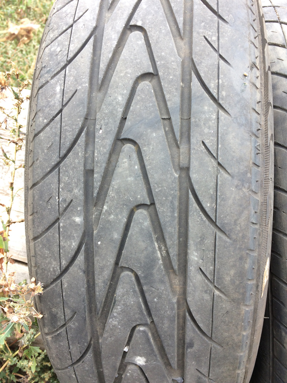 Продам гуму R15 165/50 1