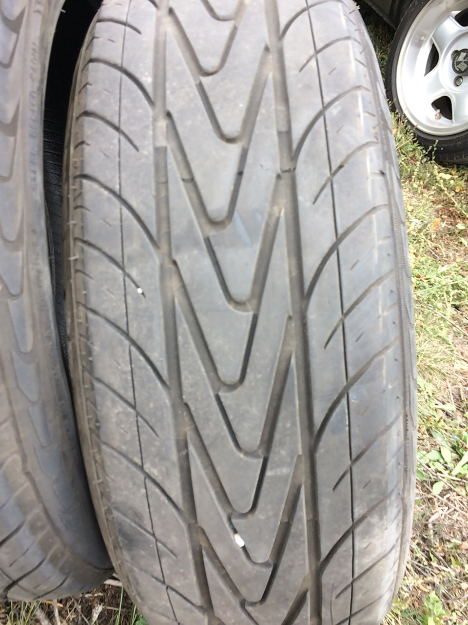 Продам гуму R15 165/50 2