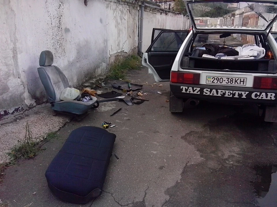 ремонт у салоні