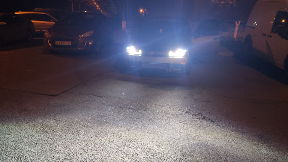 LED лампи головного освітлення. 5