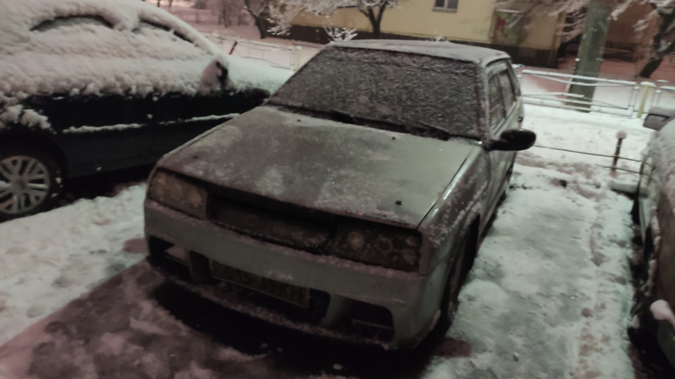 Хай падає сніг ❄️ 1