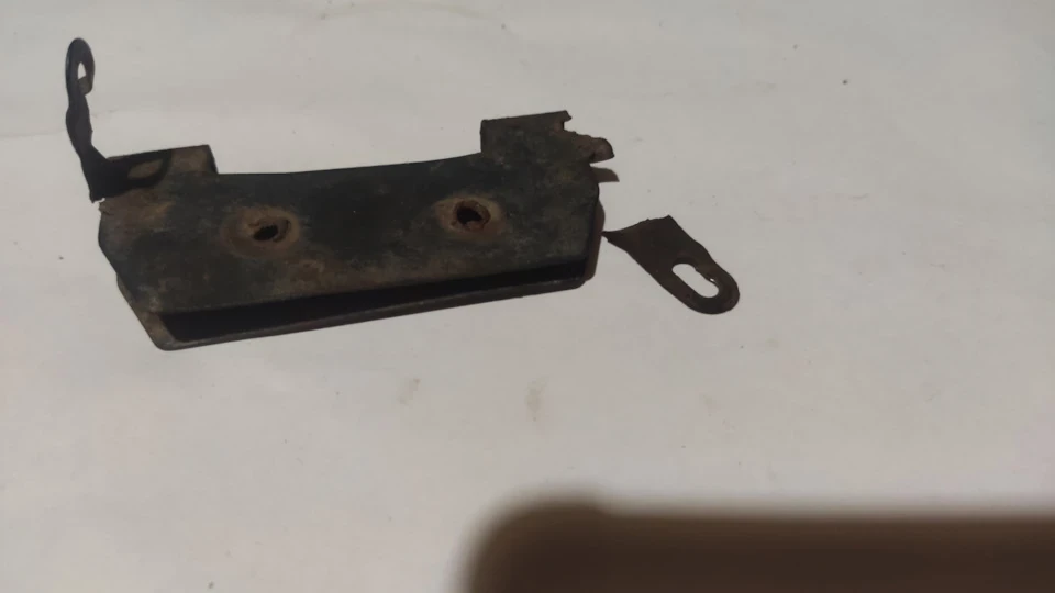 Новий кронштейн Ф-1