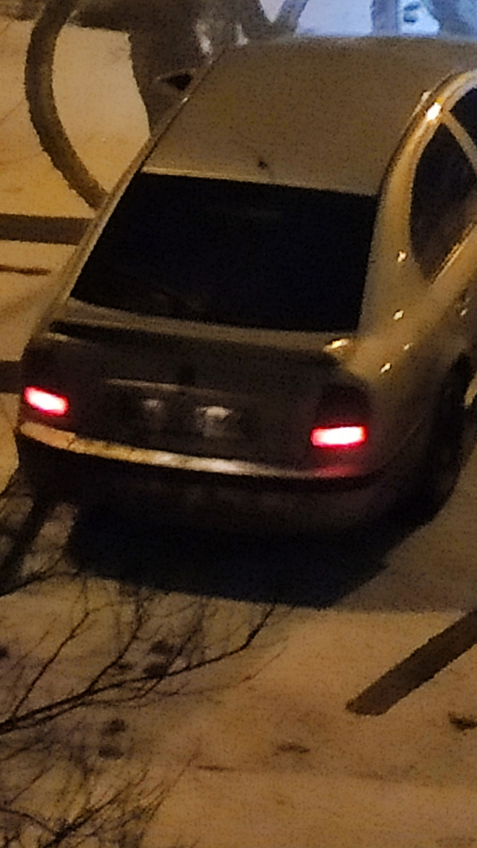 Згорів! 4