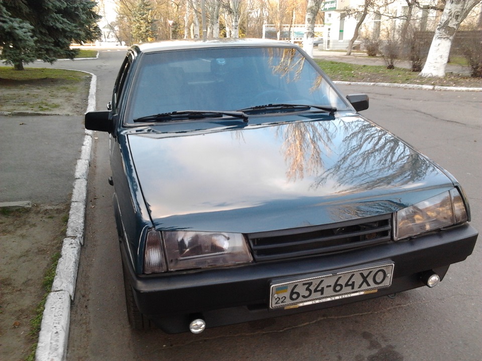 Забрал капот с покраски) 2