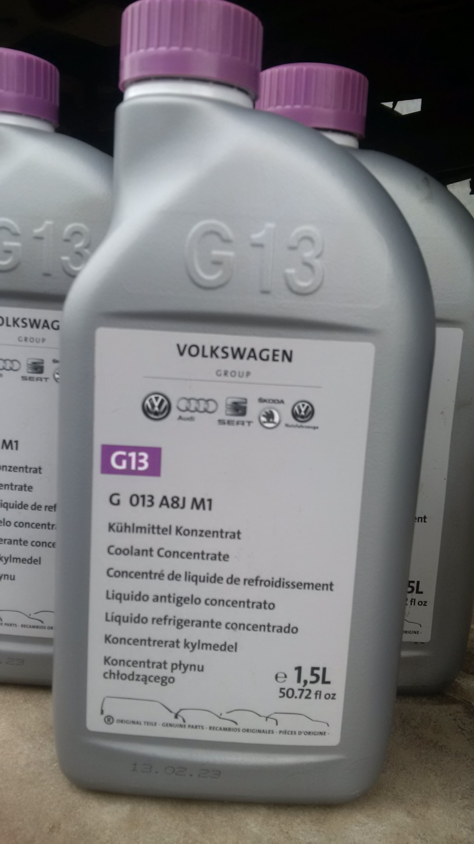 Новий антифриз для авто - VAG G13 + промивання системи охолодження LIQUI MOLY Kuhler-Reiniger. 3