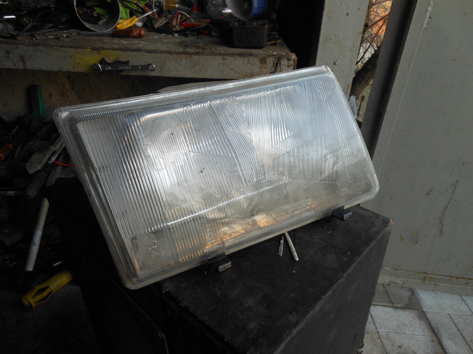 підсвічування фар + бі ксенон BOSH HID 2