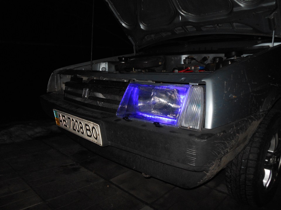 підсвічування фар + бі ксенон BOSH HID 1