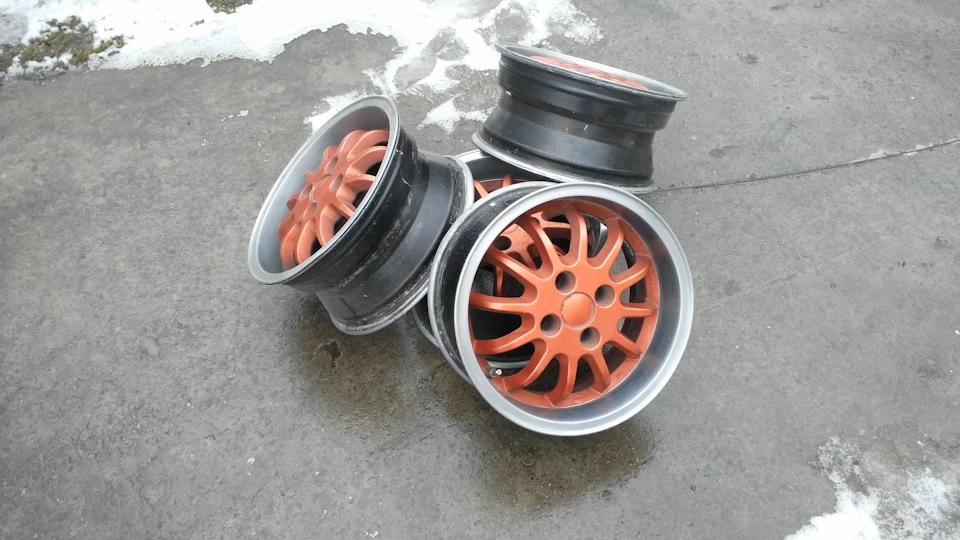 ПРОДАМ ДИСКИ 4х100 R 15 ET 25 7J