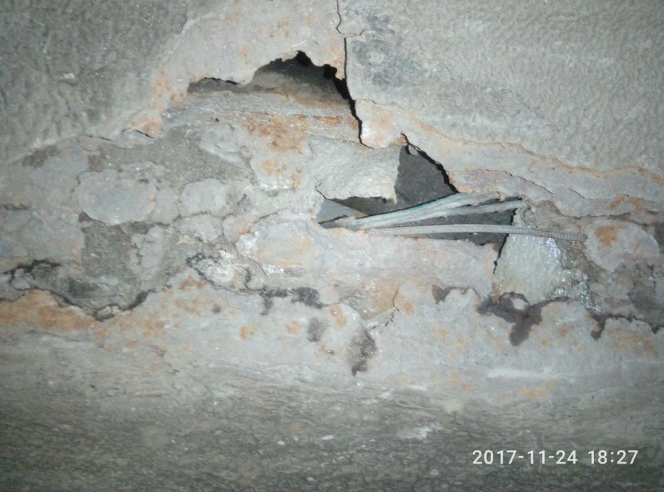 Заміна короба, заварювання чобітків, підготовка та фарбування. 3