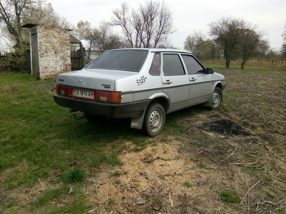 Який автомобіль був при покупці 1