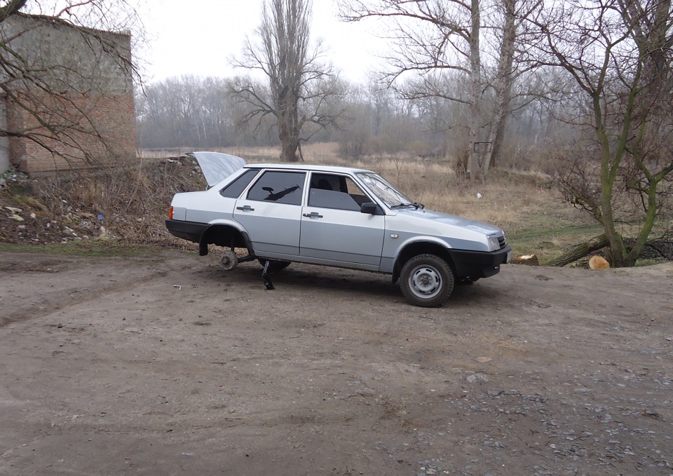 Перевзувся в літні тапки 5