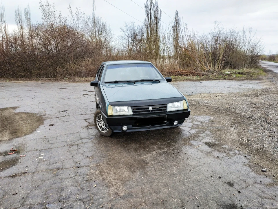 Губа бампера
