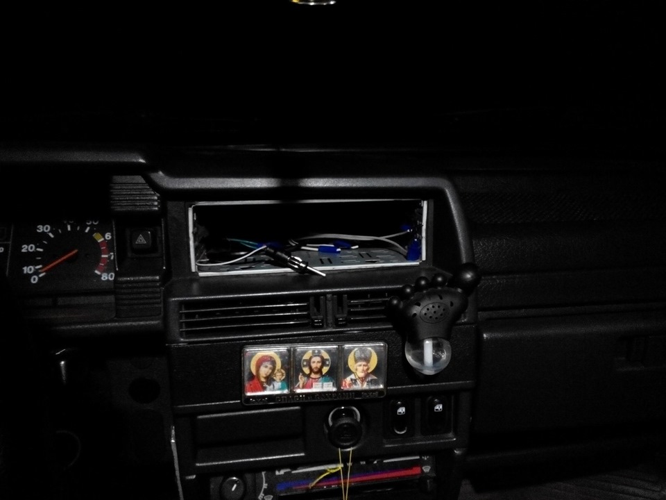 3) Обновка, магнитола PIONEER MVH-150ub 1