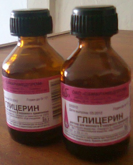 Чорнення бамперів і покришок: бюджетна версія 1