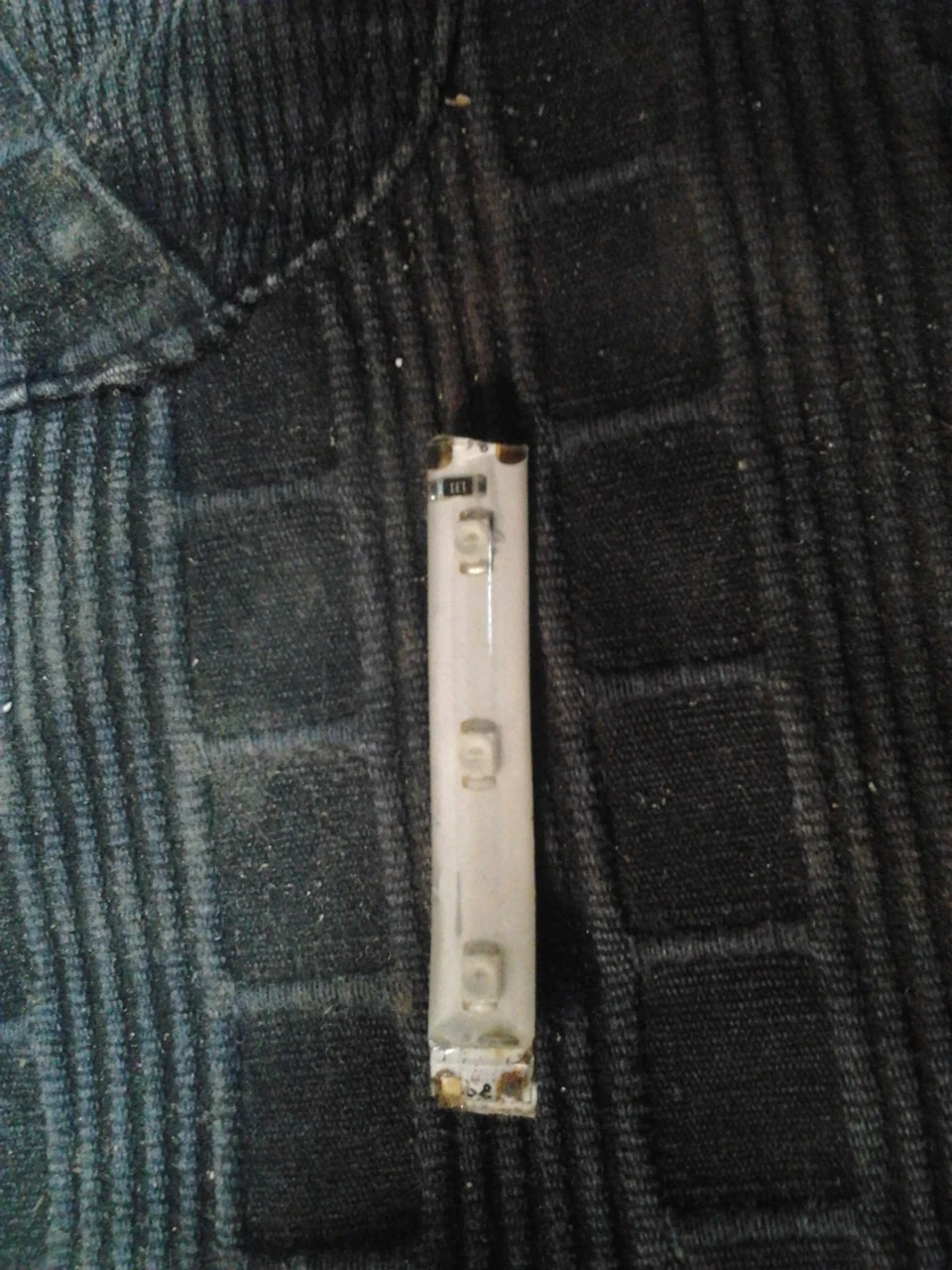 Змінив підсвічування панелі регулювання фар!