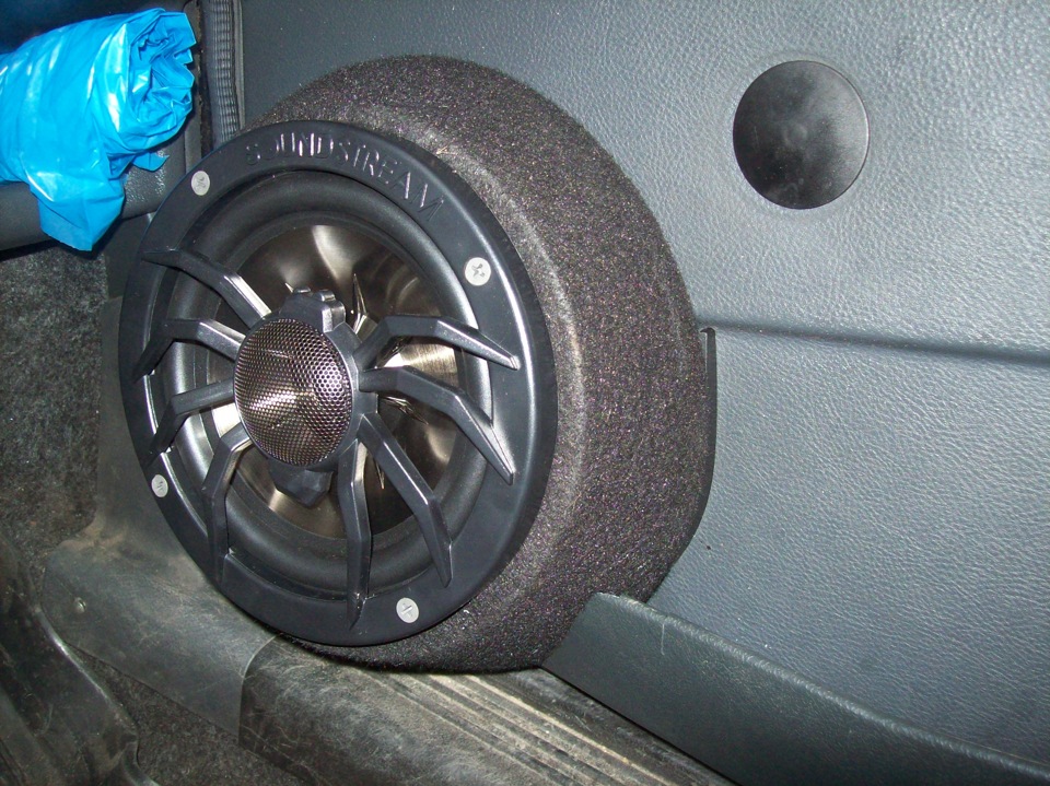 Встановив Soundstream Rubicon RBC.6! 1